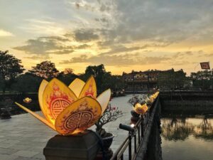 Đi Huế không hề chán, nhất là đi cùng nhau!